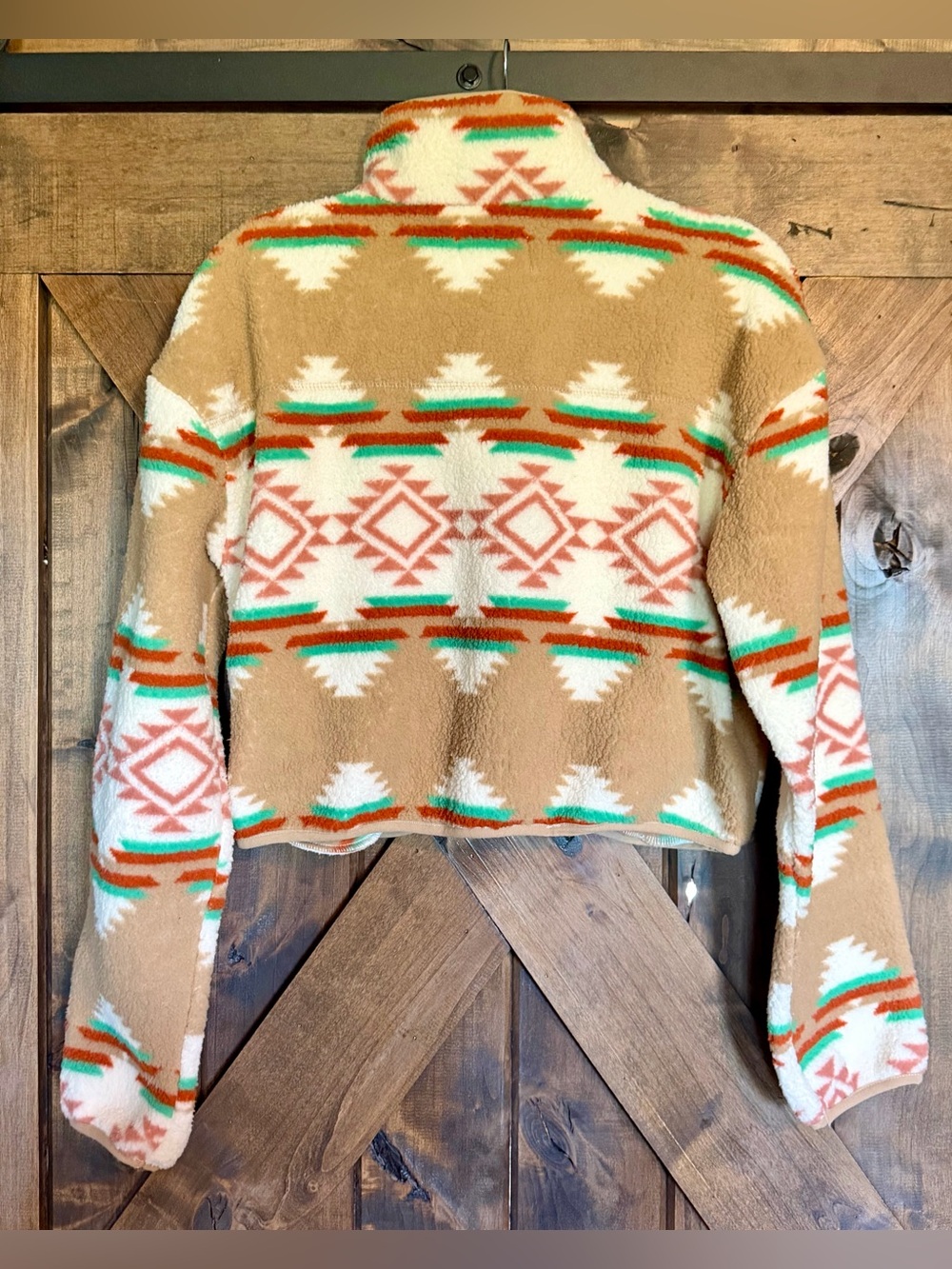 NWT Aztec Print Cropped Sherpa Jacket - Picture 4 of 13